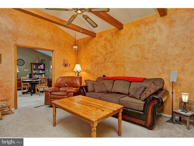 15 Honeysuckle Ln, Swedesboro, NJ 08085 - photo 3