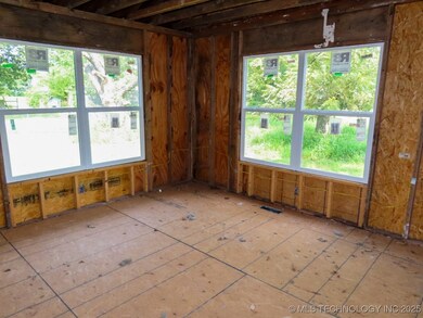 503 W Odle, Salina, OK 74365 - photo 4