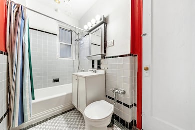 224 Highland Blvd unit 710, Brooklyn, NY 11207 - photo 4