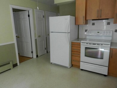 17 Verndale Cir, Bristol, RI 02809 - photo 3