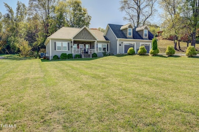 3653 Sugar Tree Dr, Sevierville, TN 37862 - photo 3