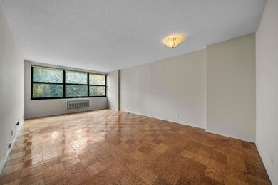 The Galaxy Towers unit 11E, Guttenberg, NJ 07093 - photo 5