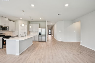 6436 Green Clover Ln, Pearland, TX 77584 - photo 2