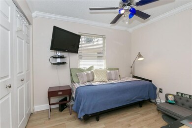 Bedroom, crown molding, new ( 2018 ) tile flooring