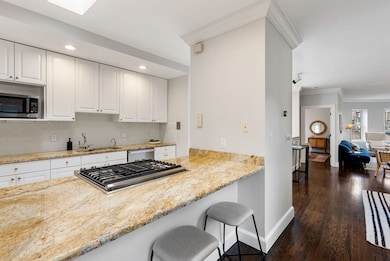 11 Durham St unit 5, Boston, MA 02115 - photo 4