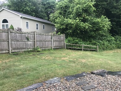 103 Poole St unit 1, Ludlow, MA 01056 - photo 4