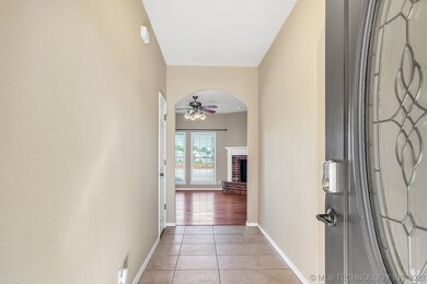 2508 S 10th St, Broken Arrow, OK 74012 - photo 4