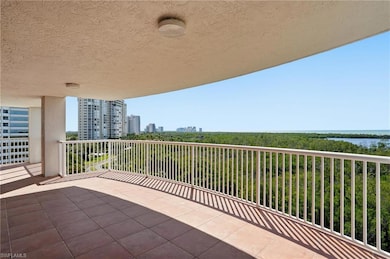 St. Laurent at Waterpark Place Condos unit 701, Naples, FL 34108 - photo 3