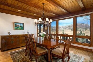 From the dining room enjoy spectacular views of Rita Valentine Park and the surrounding Fish Creek Canyon.