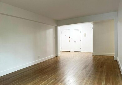 9511 Shore Rd unit 308, Brooklyn, NY 11209 - photo 2