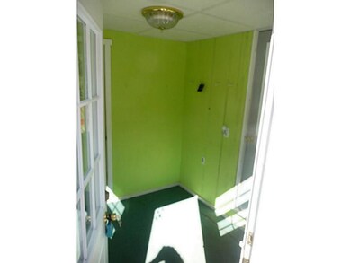 Entry. Mudroom Entryway!!