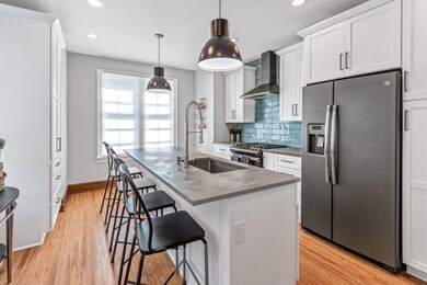 49 Fallis Road-11.jpg-SMALL