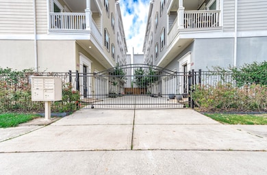 2524 Hutchins St, Houston, TX 77004 - photo 4