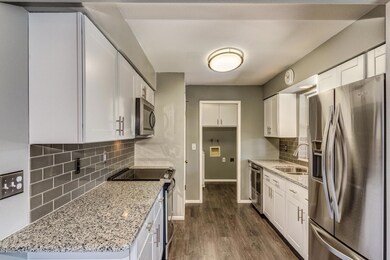 5151 E Emerald Cir, Mesa, AZ 85206 - photo 4