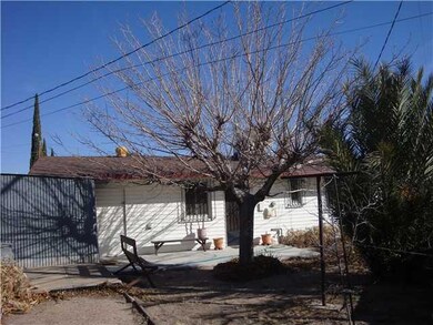 921 Giles Rd, El Paso, TX 79915 - photo 3