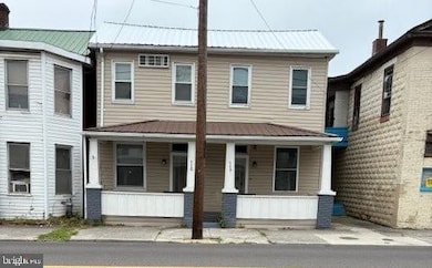 117 W Piedmont St, Keyser, WV 26726 - photo 2