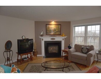 104 Bridle Cross Rd unit 104, Fitchburg, MA 01420 - photo 2