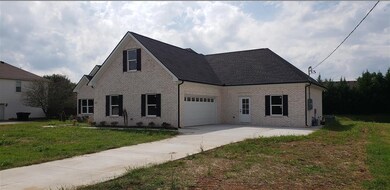 1054 Neeleys Bend, Spring Hill, TN 37174 - photo 2