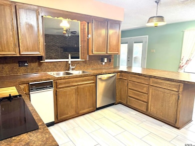 914 S Pineda St, Jacksonville, TX 75766 - photo 7