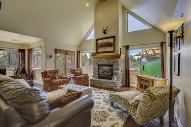 OPEN GREAT ROOM