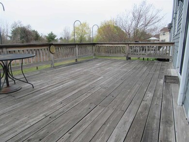 112 Hampstead Rd unit 2, Derry, NH 03038 - photo 2