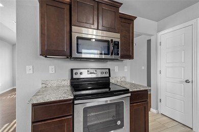 1481 Colonel Hawthorne Dr, Prairie Grove, AR 72753 - photo 7