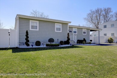 7 Bucknell Dr, Hazlet, NJ 07730 - photo 3