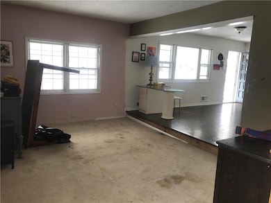 4823 Quivira Drive Ln, Shawnee, KS 66216 - photo 3