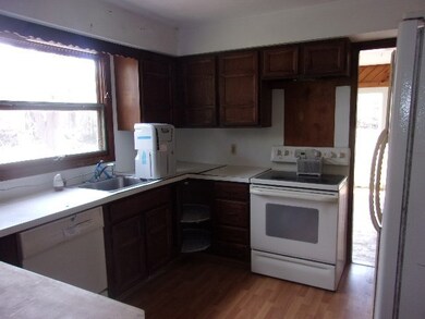 26 Homestead Cir, Kingston, RI 02881 - photo 7