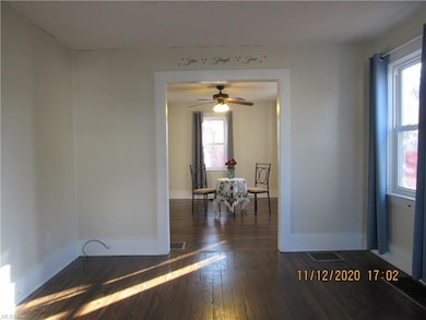 410 Lawn St, Geneva, OH 44041 - photo 7