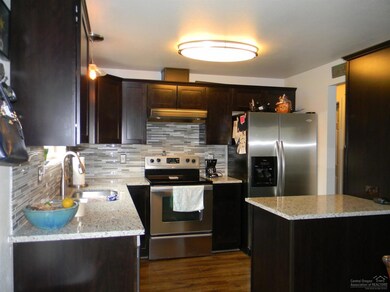 1946 SW 29th St, Redmond, OR 97756 - photo 4