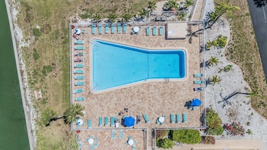 Royal Stewart Arms unit 205, Dunedin, FL 34698 - photo 4