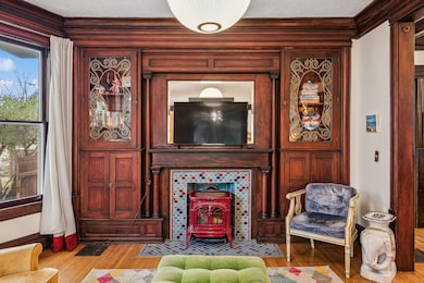 2742 Dupont Ave S, Minneapolis, MN 55408 - photo 3