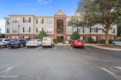 1505 Cadfel Ct unit 203, Wilmington, NC 28412 - photo 2