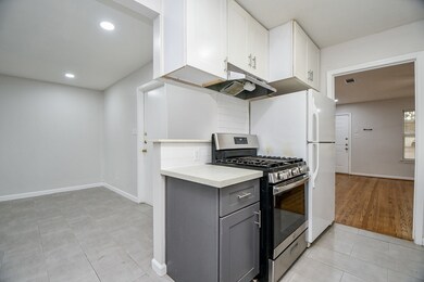 1619 Viking Dr, Houston, TX 77018 - photo 5