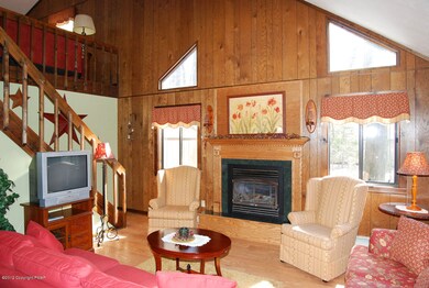 1580 Beech Spring Dr, Pocono Pines, PA 18350 - photo 3