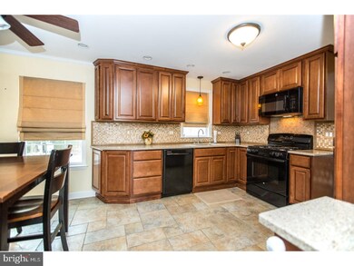 430 Lorne Ct, Williamstown, NJ 08094 - photo 4