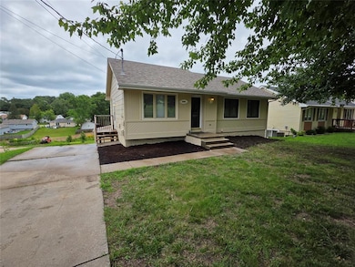 5501 S Union St, Des Moines, IA 50315 - photo 7