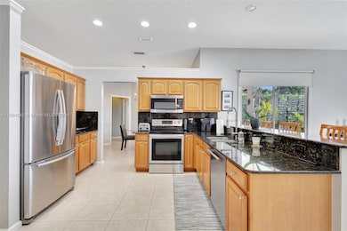 148 Fernwood Crescent, Royal Palm Beach, FL 33411 - photo 6