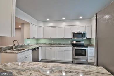 8 Donagh Ct, Lutherville Timonium, MD 21093 - photo 2