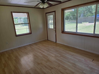 145LogCabinMARKETING09