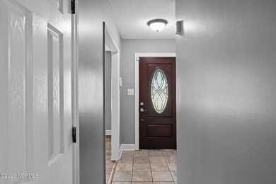 315 Greenbriar Dr, Jacksonville, NC 28546 - photo 5