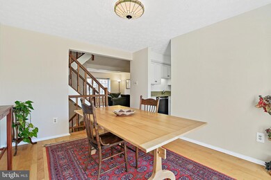 11511 Ivy Bush Ct, Reston, VA 20191 - photo 6