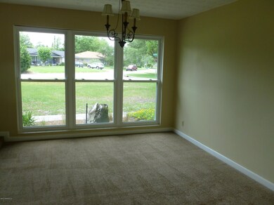 5637 Fort Sumter Rd, Jacksonville, FL 32210 - photo 3