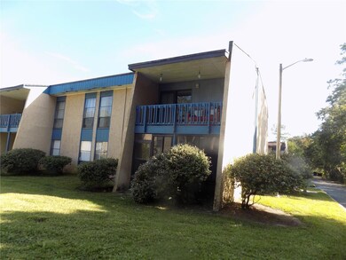 2811 SW Archer Rd unit X 201, Gainesville, FL 32608 - photo 5