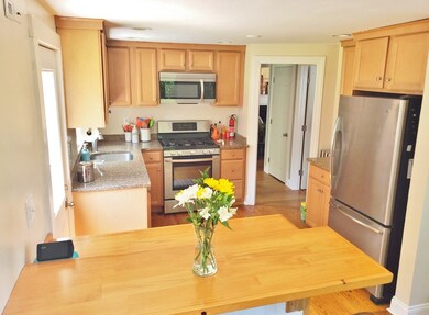 49 Weyham Rd, North Weymouth, MA 02191 - photo 6