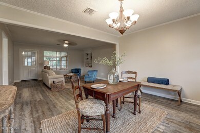 Dining Living 2