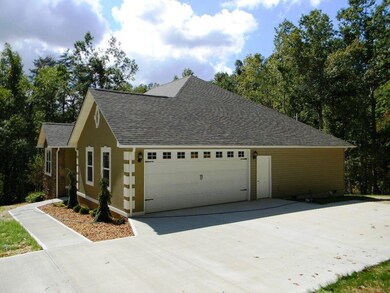 26 Willow Creek Ln, Crossville, TN 38571 - photo 4