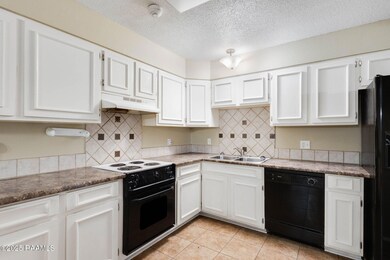 7-web-or-mls-1314 Dulles Dr F-5