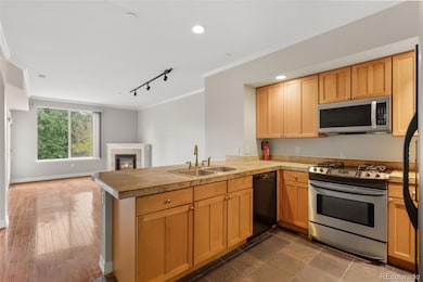 1705 Gaylord St unit 207, Denver, CO 80206 - photo 6